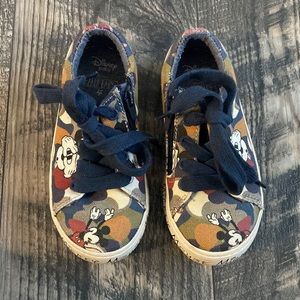 Zara Baby Disney Mickey Mouse shoes. Size 24